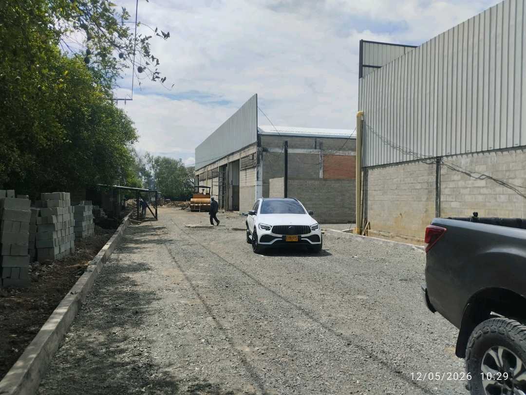 Bodega en parque logistico sameco ALG.