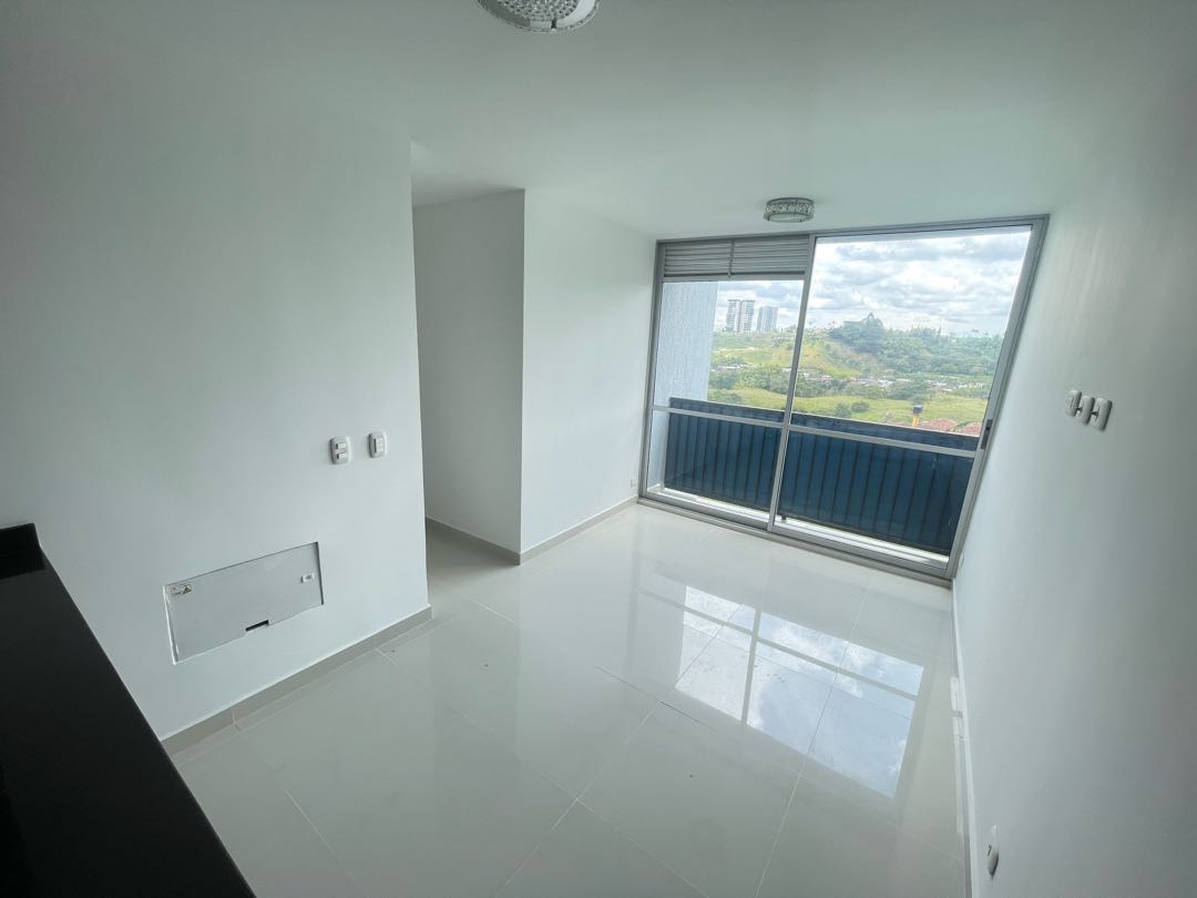 Se Arrienda Apartamento de 3 Habitaciones – Sector Avenida Centenario