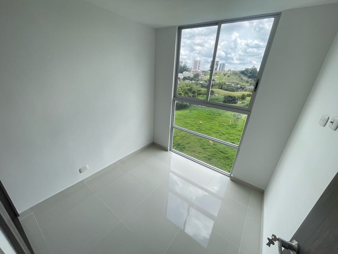 Se Arrienda Apartamento de 3 Habitaciones – Sector Avenida Centenario