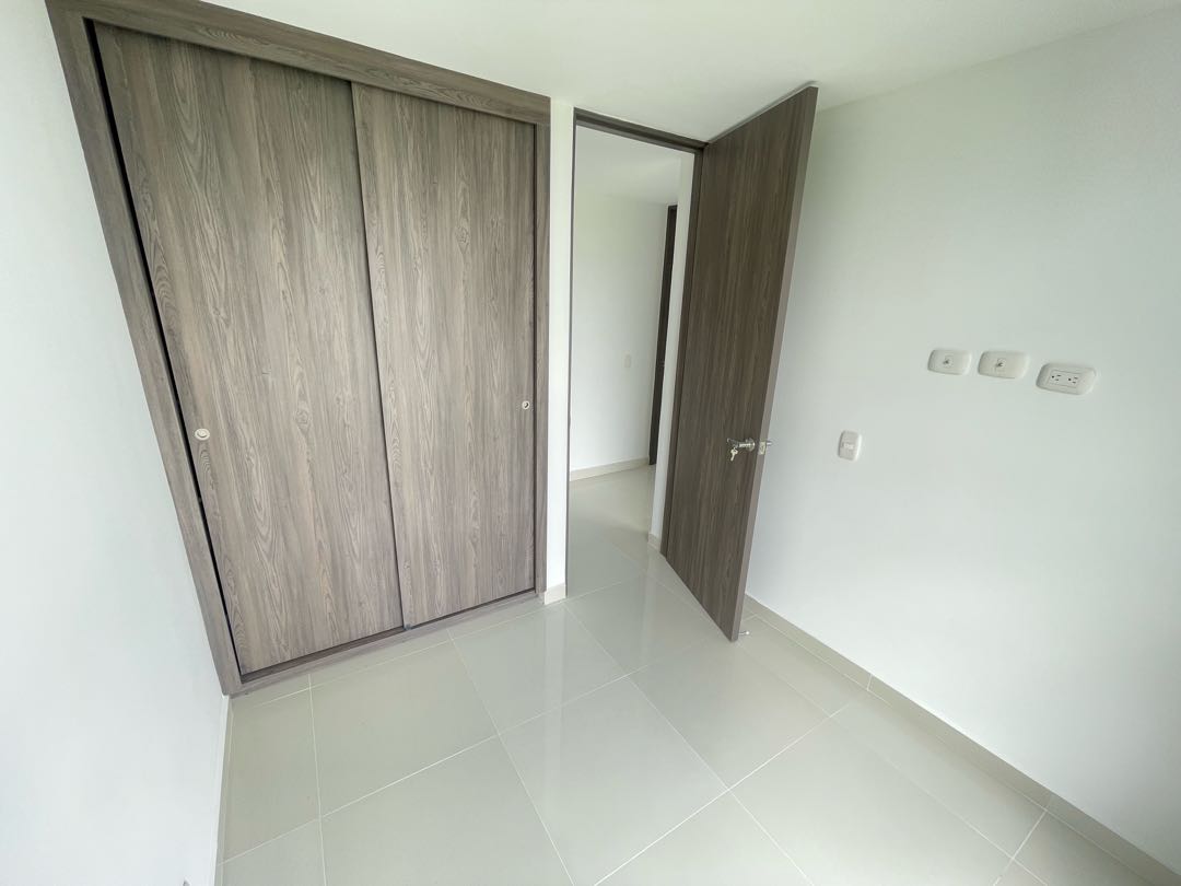 Se Arrienda Apartamento de 3 Habitaciones – Sector Avenida Centenario