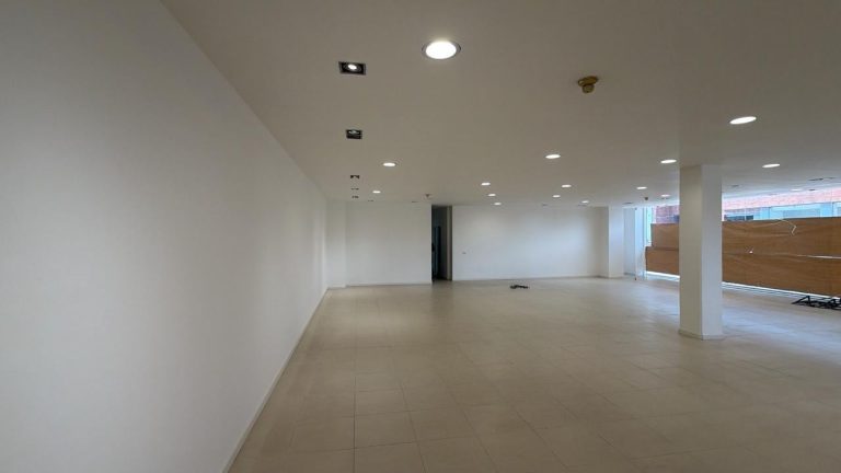 ARRIENDO LOCAL EQUINERO DE 220M2 VIA PRINCIPAL BOGOTÁ D.C