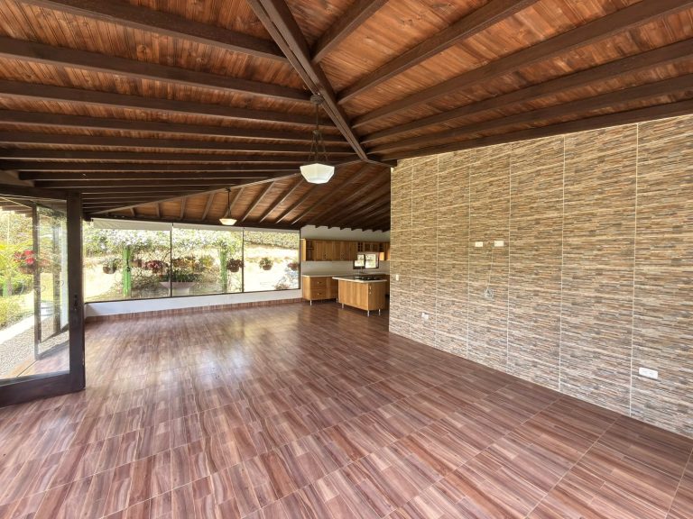 Casa campestre ubicada en el municipio de Rionegro Antioquia.