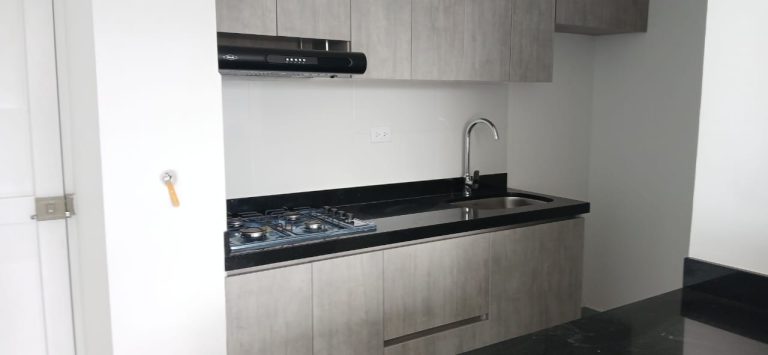 Se arrienda apartamento ubicado en el municipio de La Ceja Antioquia.