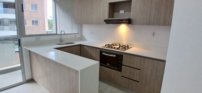 Se arrienda apartamento ubicado en el municipio de La Ceja Antioquia.