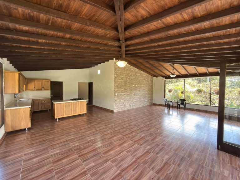 Casa campestre ubicada en el municipio de Rionegro Antioquia.