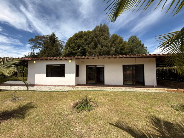 Casa en Venta para Comercio o Vivienda Sector la Alameda, Rionegro