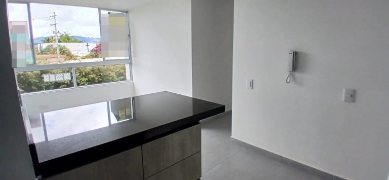 Se arrienda apartamento ubicado en el municipio de La Ceja Antioquia.