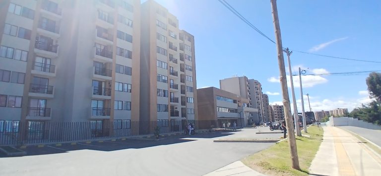 Se arrienda apartamento ubicado en el municipio de Rionegro Antioquia.