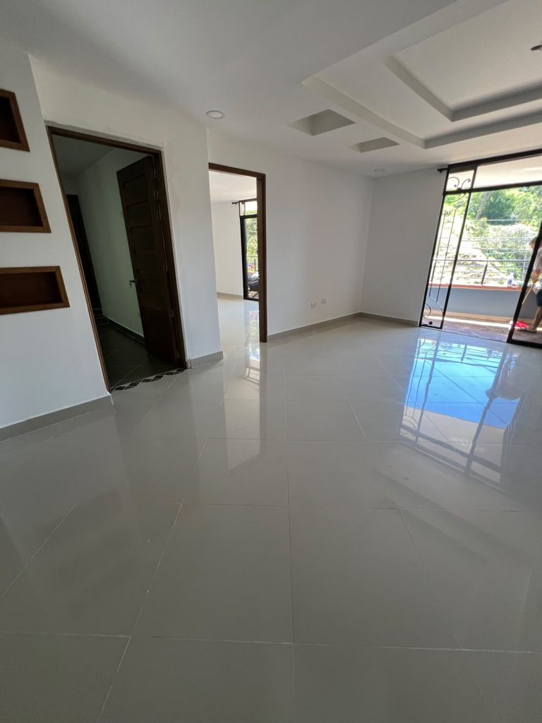 SE ARRIENDA CASA FAMILIAR EN BELEN LA HONDONADA, MEDELLÍN