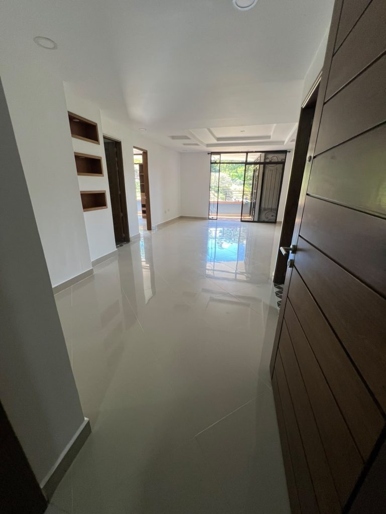 SE ARRIENDA CASA FAMILIAR EN BELEN LA HONDONADA, MEDELLÍN