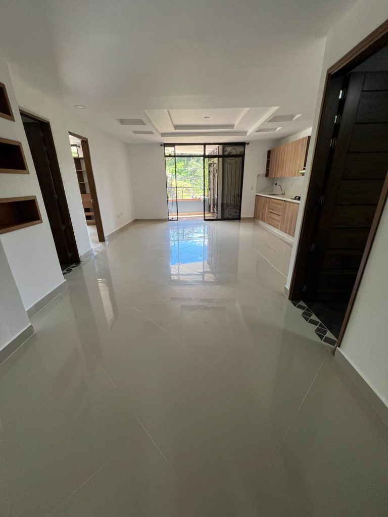 SE ARRIENDA CASA FAMILIAR EN BELEN LA HONDONADA, MEDELLÍN