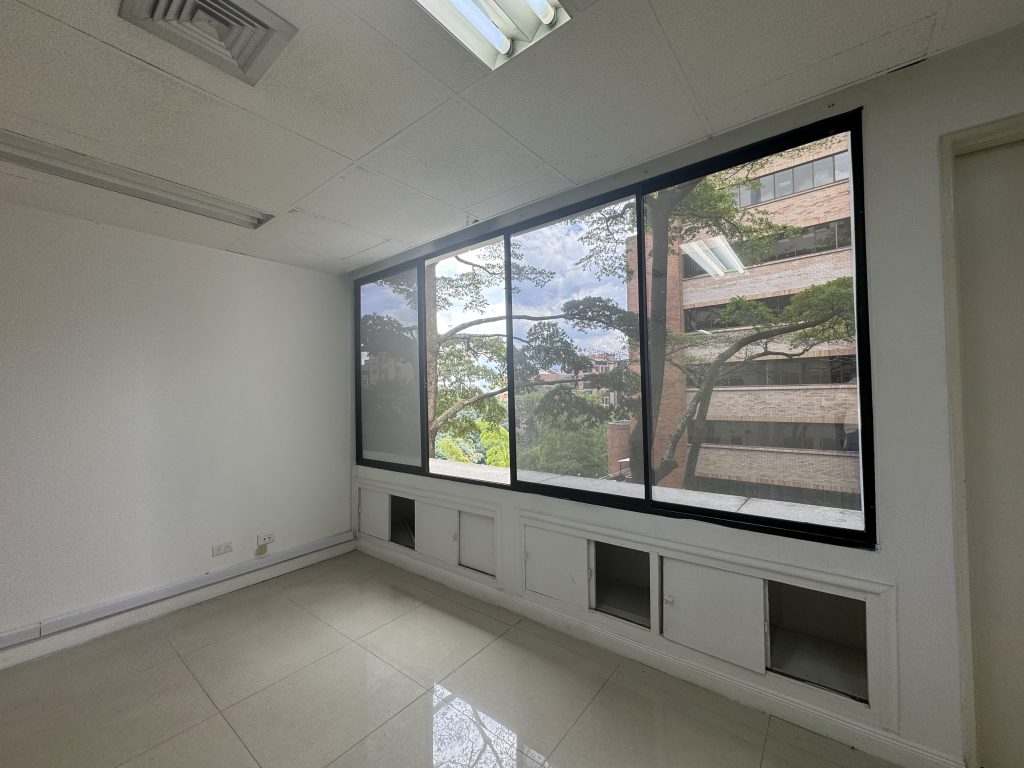 Oficina en Arriendo
