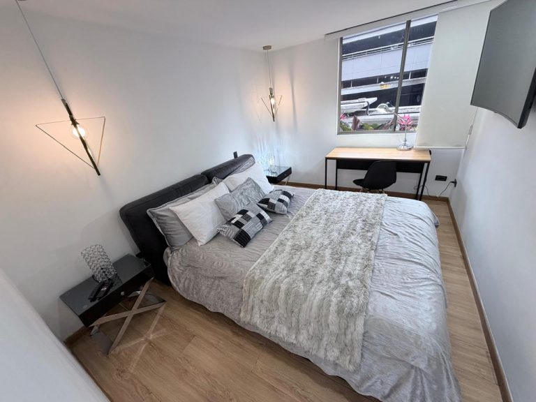 Venta apartamento amoblado y remodelado. El Poblado, La inferior.