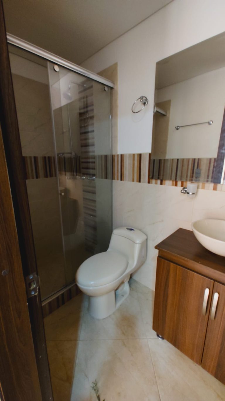 Arriendo Apto Conjunto cerrado con Ascensor Cota $ 2.500.000