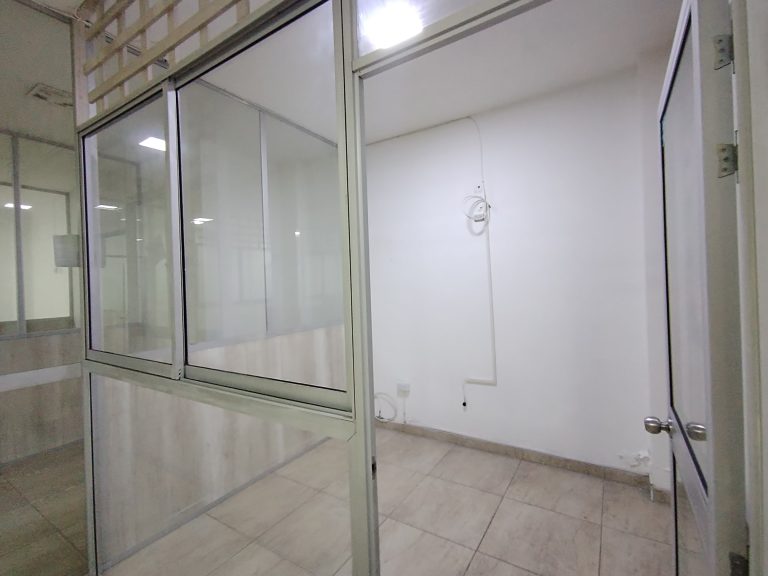 ARRIENDO AMPLIO LOCAL EN VILLAMARIA