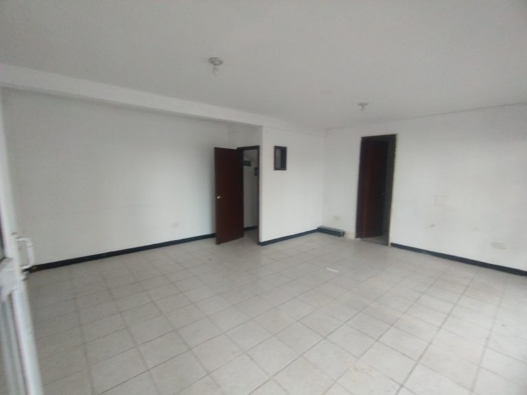 ARRIENDO LOCAL GUAYACANES MANIZALES | 35MTS2