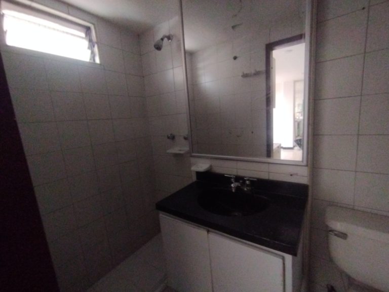 ARRIENDO APARTAESTUDIO GUAYACANES MANIZALES | SECTOR UNIVERSITARIO