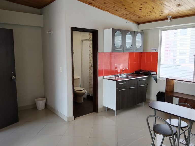 ARRIENDO POR MESES AP 42 M2 AMOBLADO – P3 – 2 HABITACIONES – CHIA