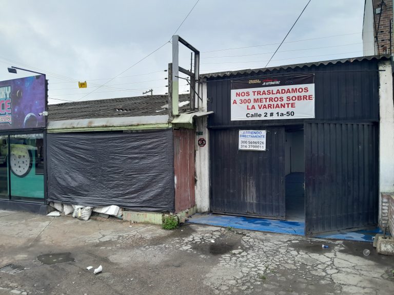 ARRIENDO LOCAL 90 M2 VARIANTE CHÍA