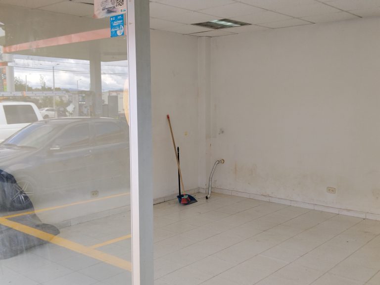 ARRIENDO LOCAL 19 M2 EDS TERPEL CHIA