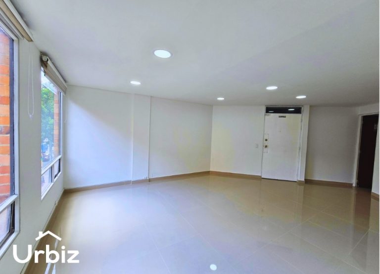 Arriendo Oficina de 29 m² en el Lago sobre la Carrera 15 con Calle 74