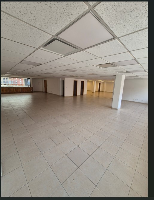Oficina en Arriendo