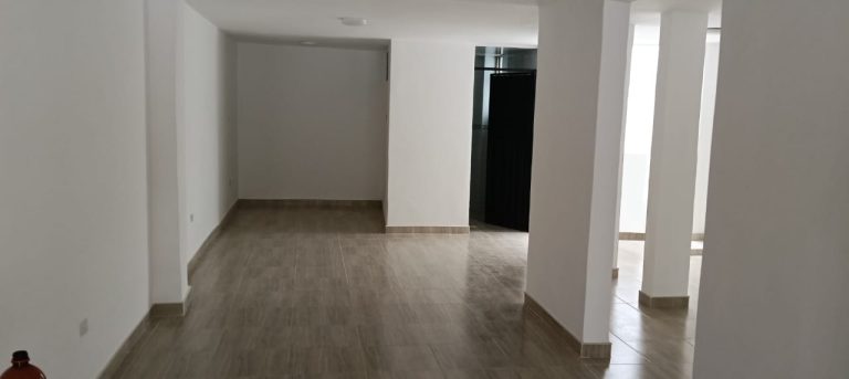 LOCAL COMERCIAL EN ARRIENDO | KENNEDY CENTRAL