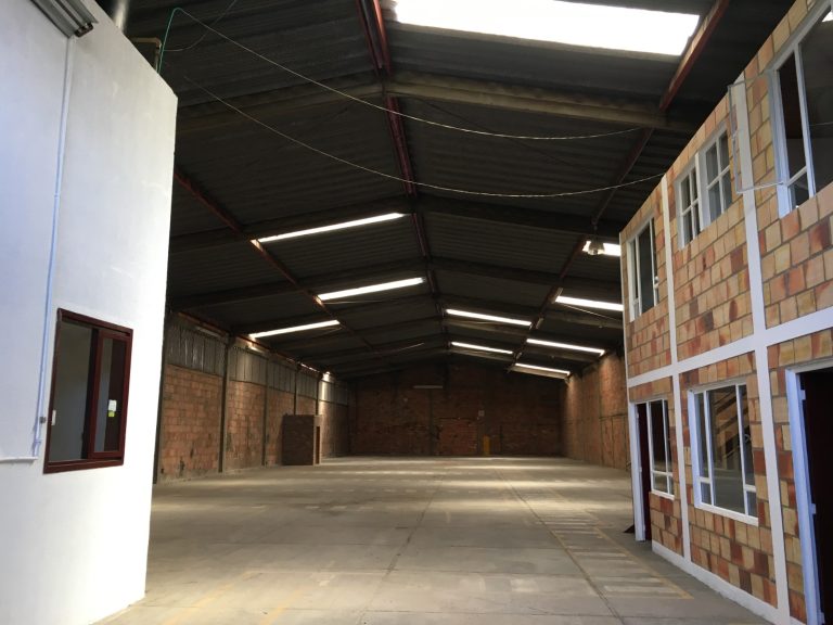 BODEGA INDUSTRIAL EN ARRIENDO – DUITAMA, BOYACÁ