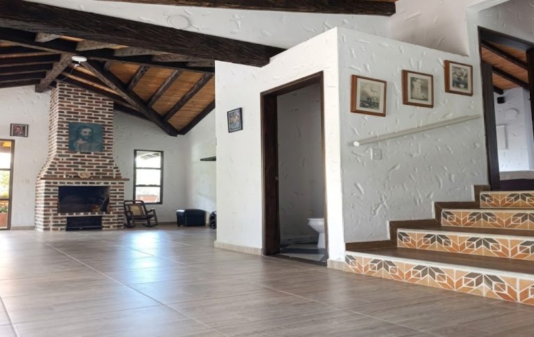 Casa Finca en arriendo Via Rionegro el Carmen