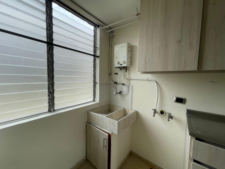 ACOGEDOR APARTAMENTO EN LOMA DEL INDIO