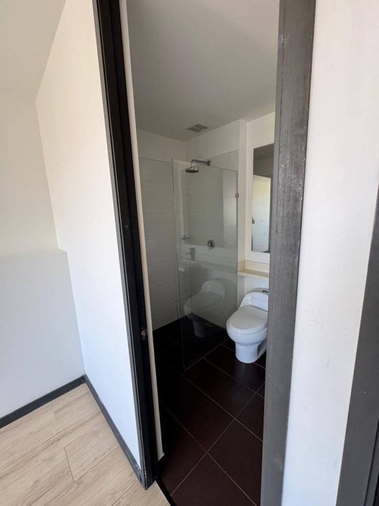 APARTAMENTO EN POBLADO