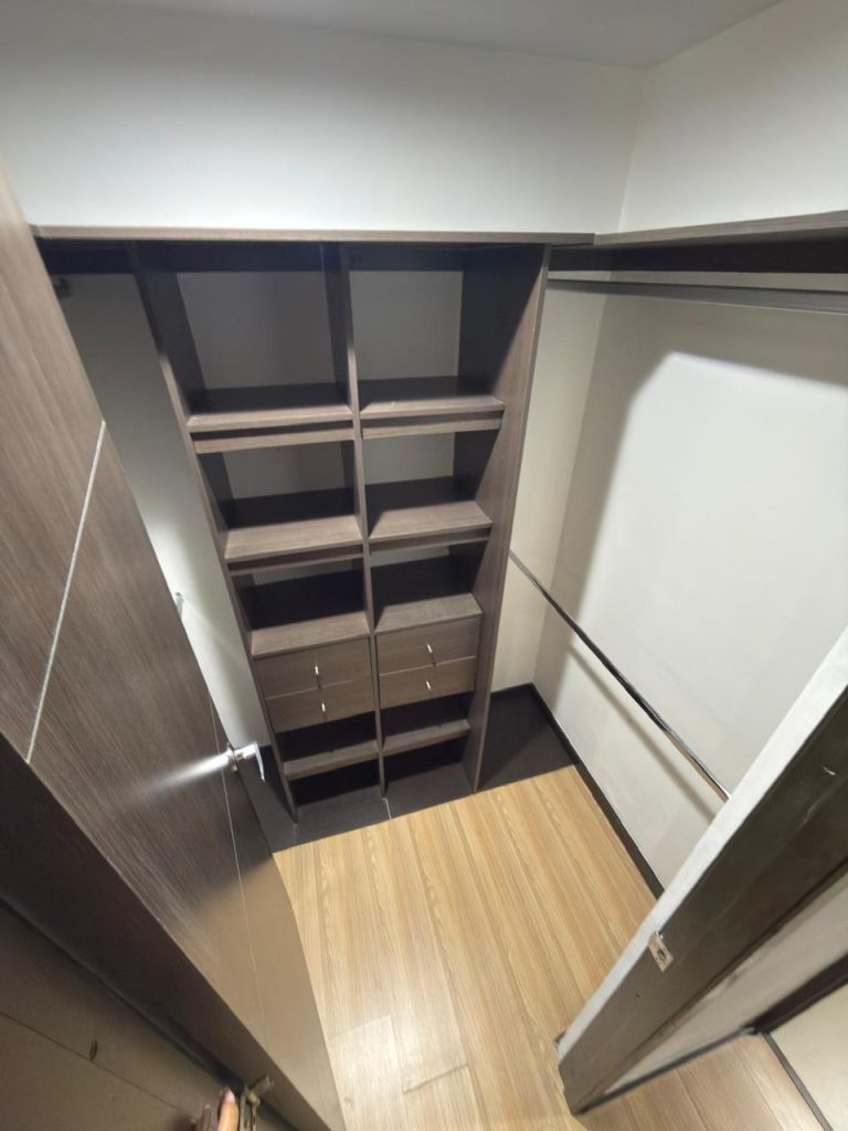 VIVE EN HERMOSO APARTAMENTO EN POBLADO, PALMAS