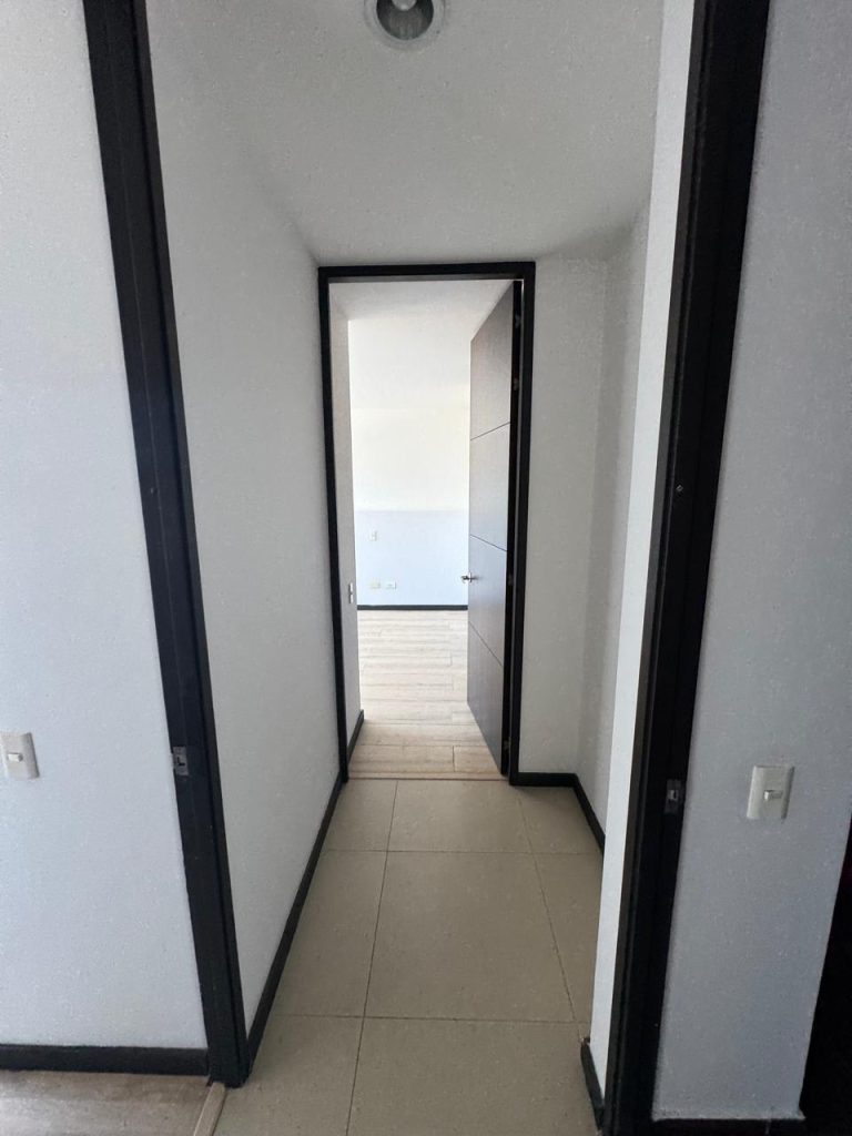 APARTAMENTO EN POBLADO