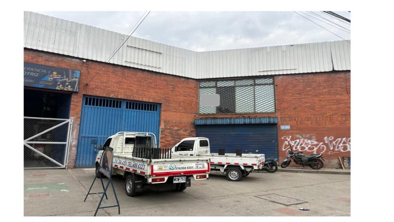 ARRIENDO LOCAL COMERCIAL CIUDAD JARDIN
