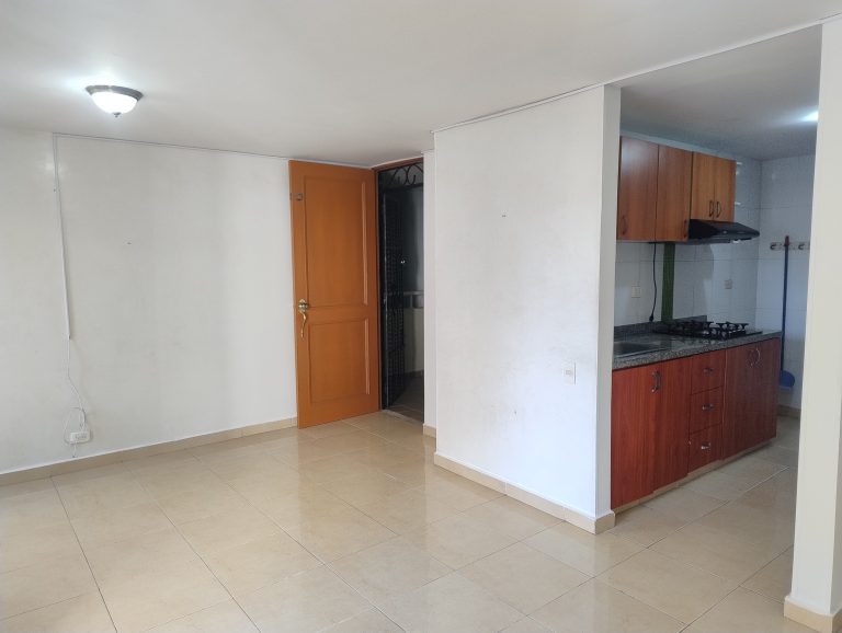 Comodo apartamento en arriendo Villa Carolina