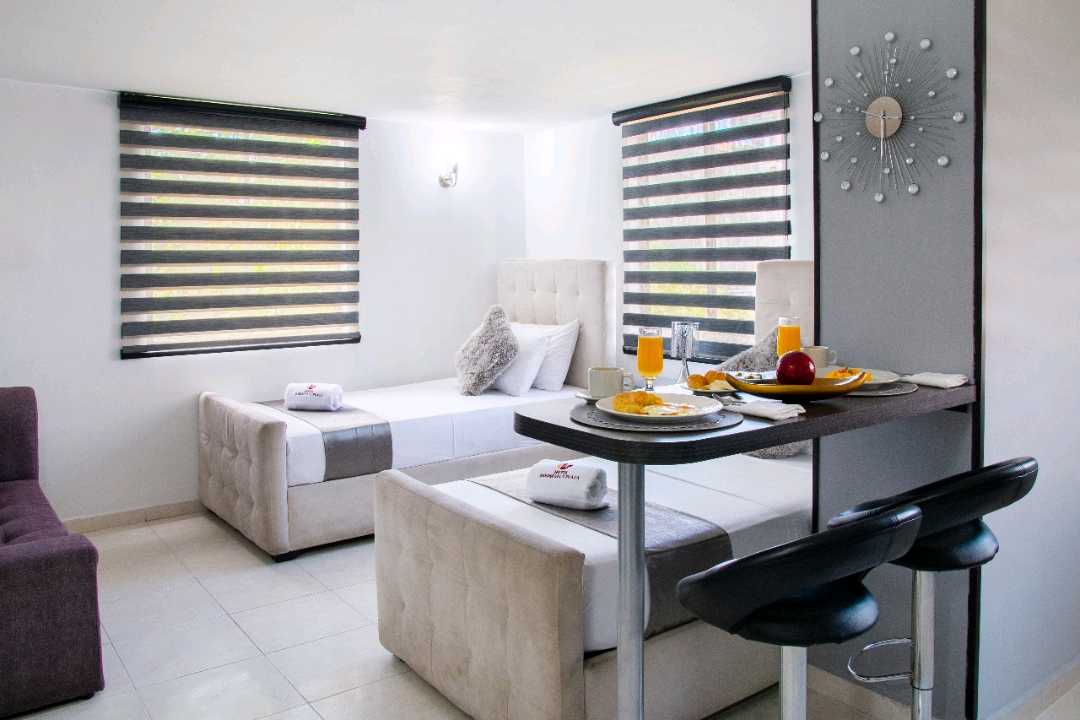 VENTA/ ALQUILER HOTEL CAMBULOS CALI. W 954556 L.G