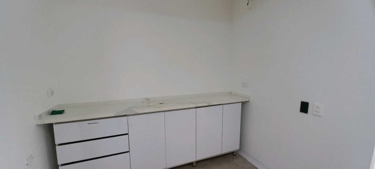 ARRIENDO LOCAL COMERCIAL CIUDAD JARDIN
