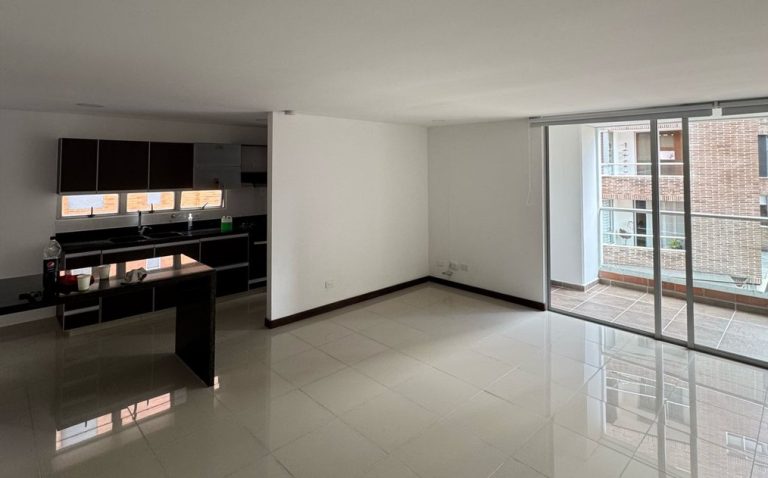 ¡Amplitud y ubicación! Casa ideal para oficinas o gran familia