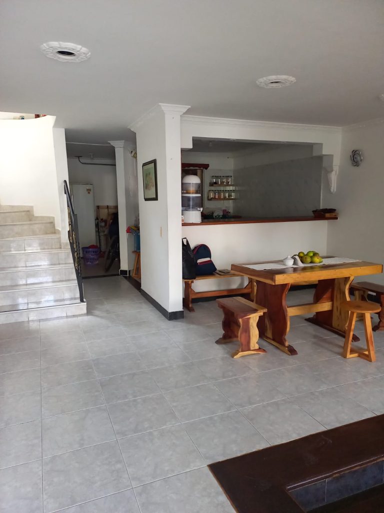 Casa en Venta para Comercio o Vivienda Sector la Alameda, Rionegro