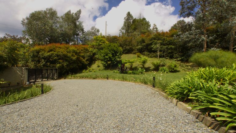 Casa en Venta /Arriendo en Reserva Natural, Vía Las Palmas