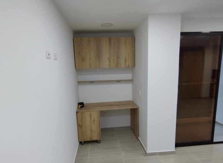 Apartamento en Venta, Sector Barrio Comuneros, El Peñol