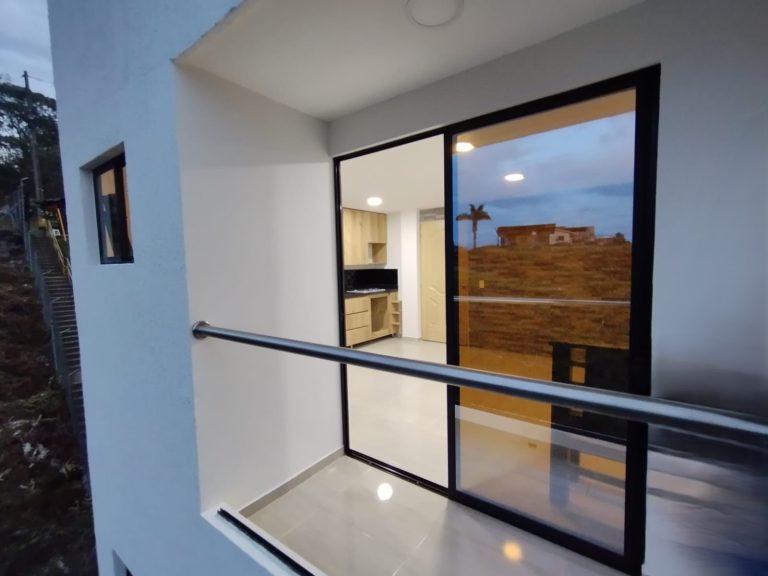 Apartamento en Venta, Sector Barrio Comuneros, El Peñol