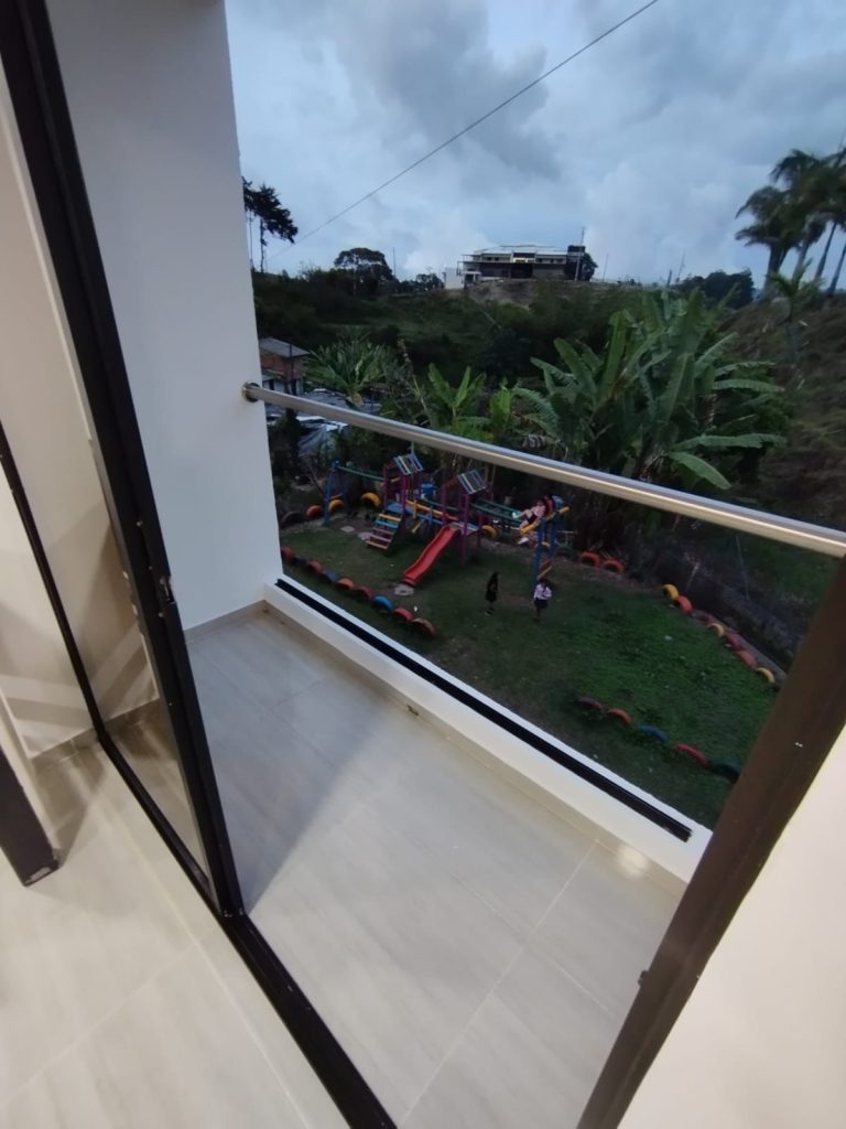 Apartamento en Venta, Sector Barrio Comuneros, El Peñol