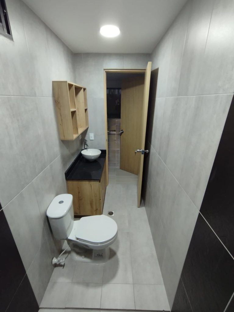 Apartamento en Venta, Sector Barrio Comuneros, El Peñol