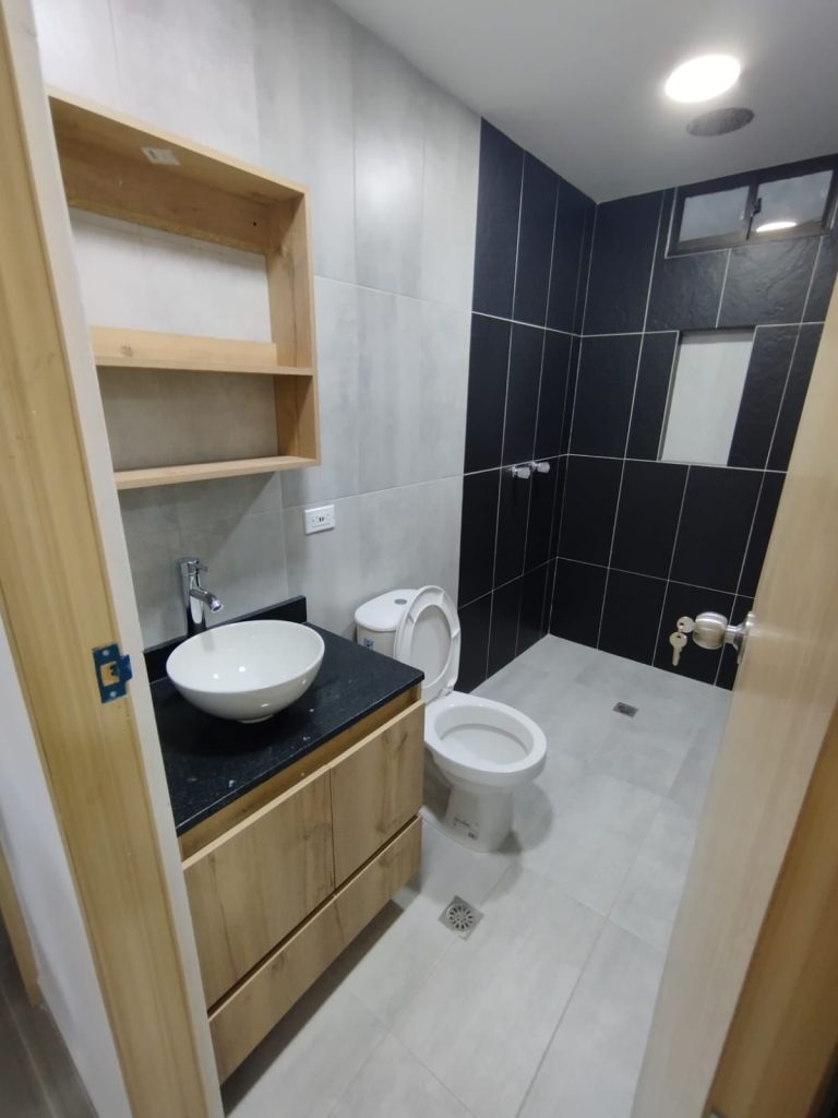 Apartamento en Venta, Sector Barrio Comuneros, El Peñol