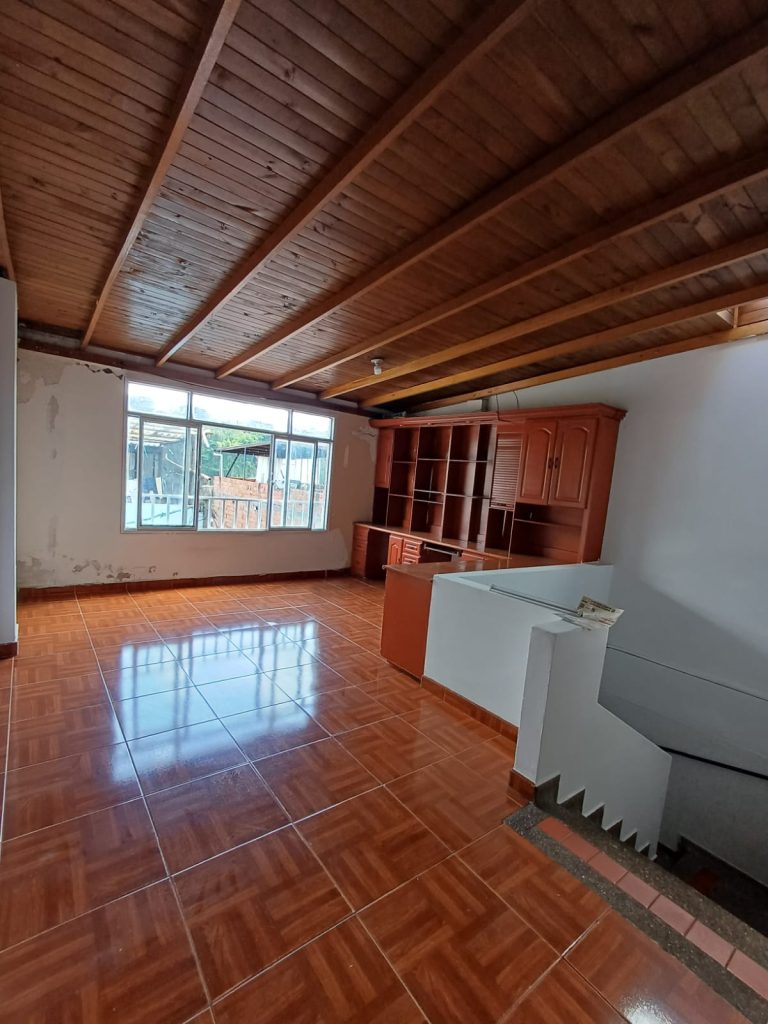 ARRIENDO APARTAMENTO 3er PISO – BARRIO CAÑARTE – PEREIRA