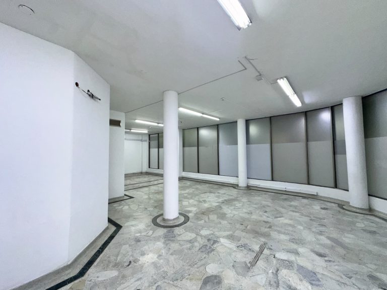 SE VENDE O SE ARRIENDA EN SANTA MÓNICA RESIDENCIAL