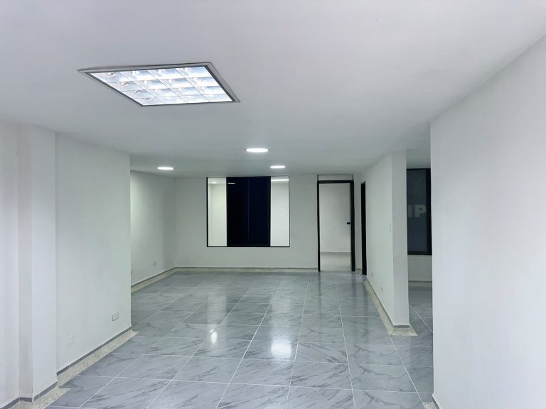 ARRIENDO DE LOCAL COMERCIAL EN VERSALLES, CALI