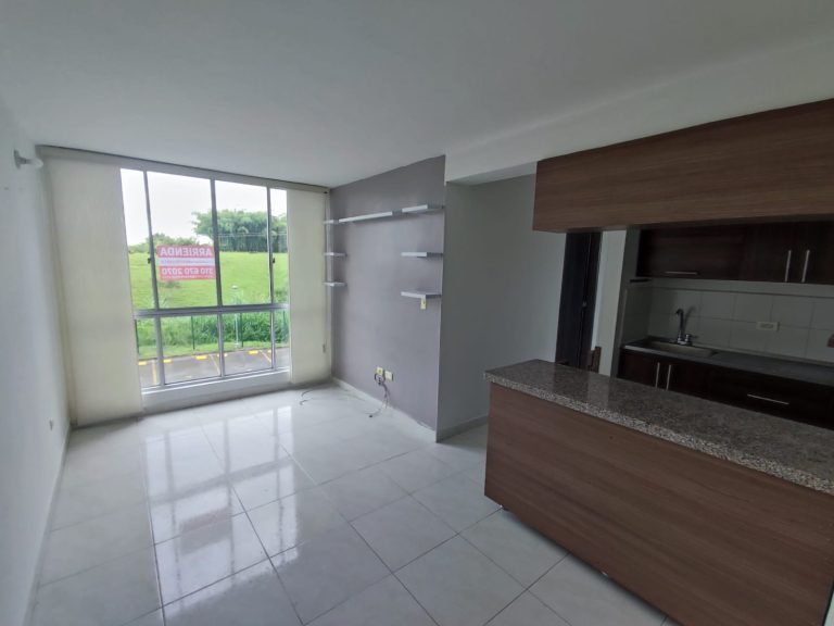 Apartamento Conjunto Cerrado Cabo Marzo