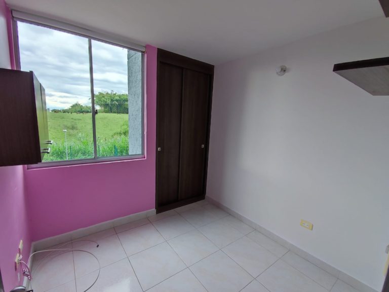 Apartamento Conjunto Cerrado Cabo Marzo